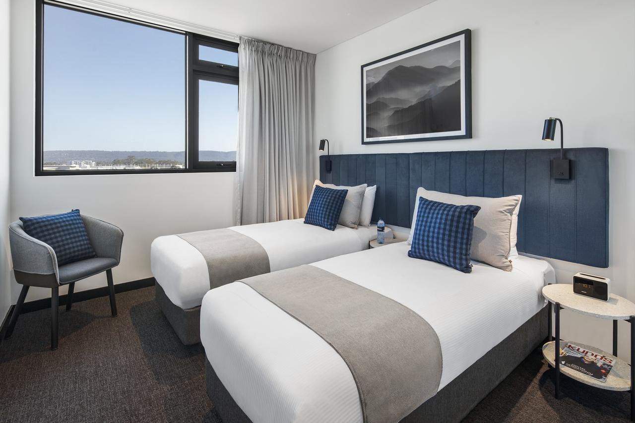 Quest Penrith Aparthotel Exterior photo